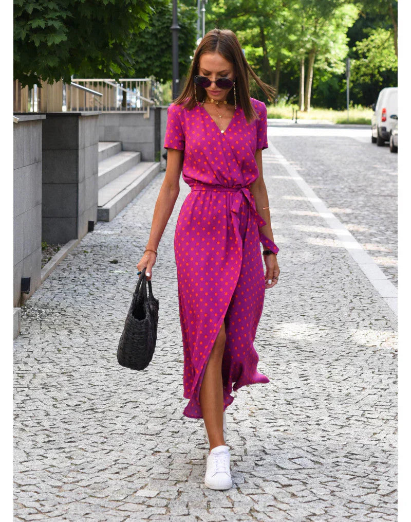 Julia | Elegant Dress with V-neck