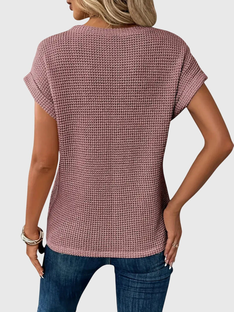 Isa | Elegant Blouse with Crew Neck